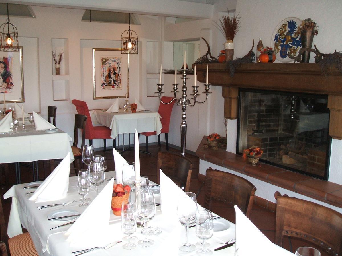 Restaurant-Hotel Seeblick Morigen エクステリア 写真